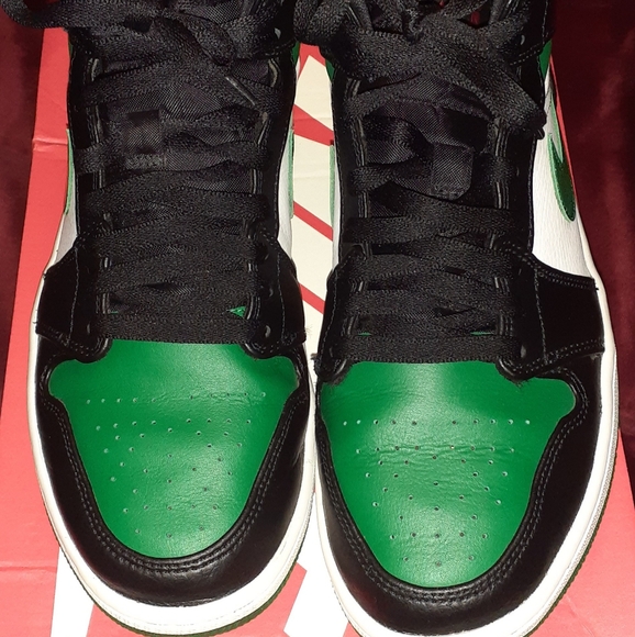 Air Jordan 1 Mid | 9 | Pine Green - Picture 4 of 7